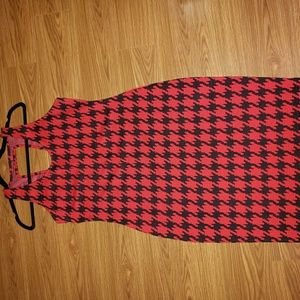 Red/black houndstooth pencil dress